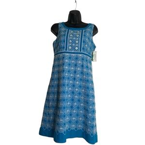 Tahari sleeveless beaded eyelet Turquoise dress size 6 NWT